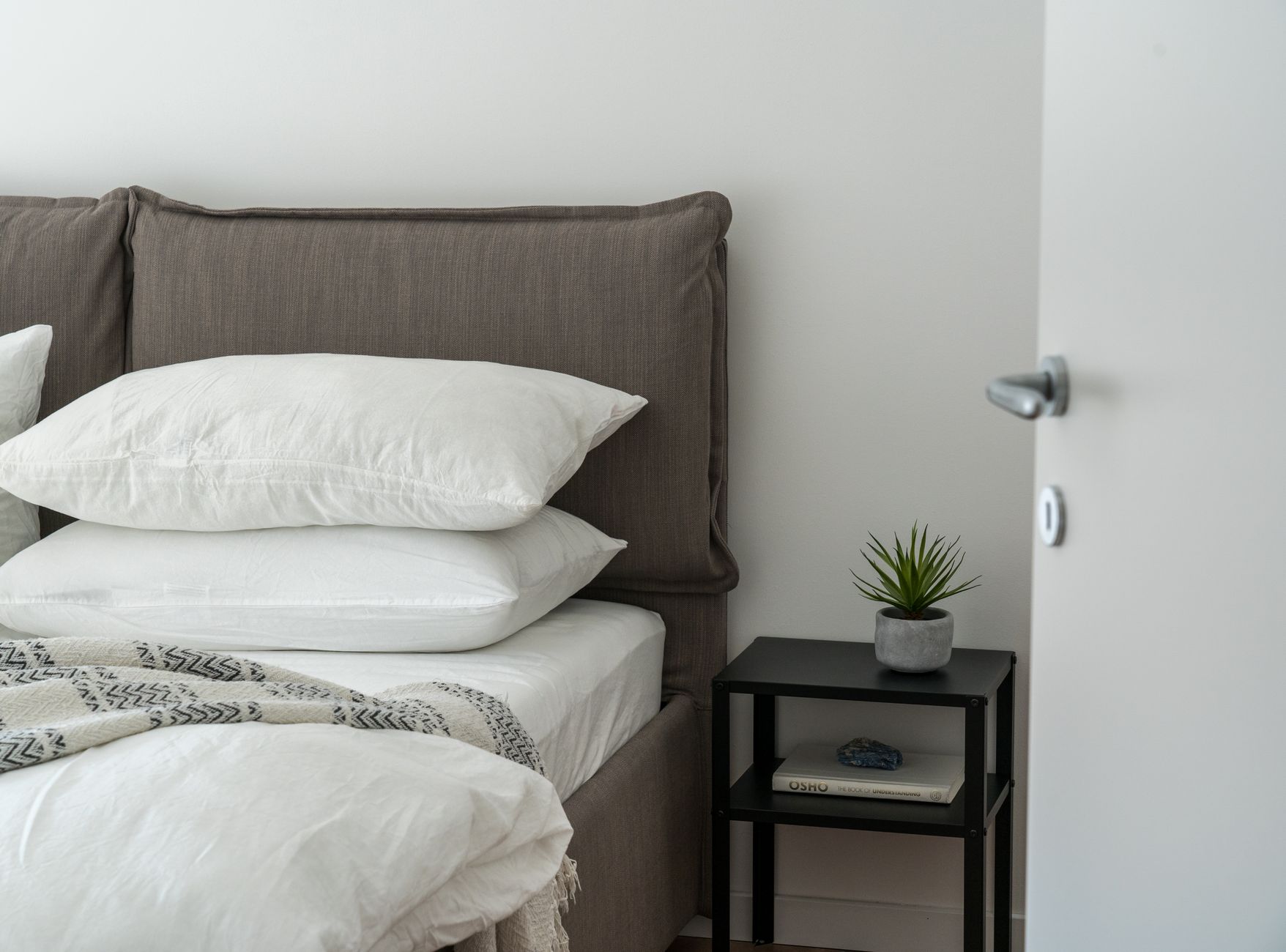 Guest — A linen-soft room for the weekend crowd, planned to the inch from afar.