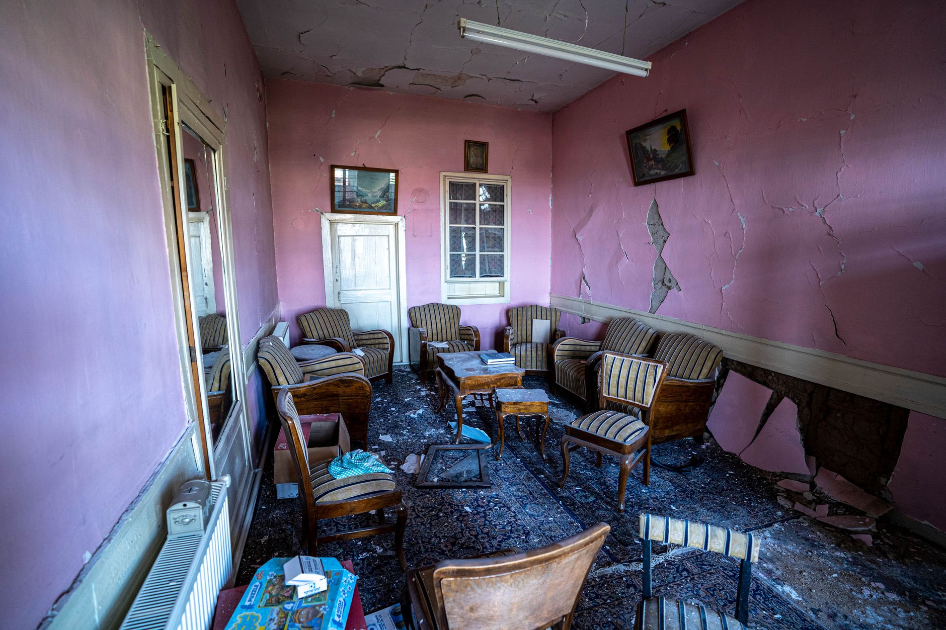 Venice Bungalow — before